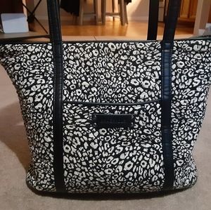 Vera Bradley Medium size tote